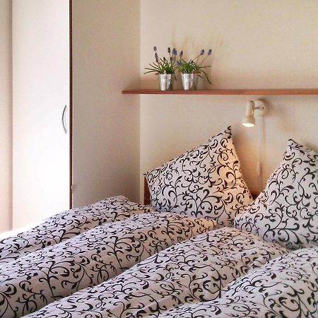 Two-Bedroom Holiday home in Aabenraa 2 Buitenkant foto