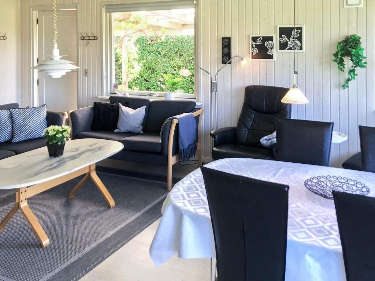 Two-Bedroom Holiday home in Aabenraa 2 Buitenkant foto